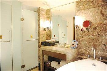 Best Li Hotel Lijiang  Bagian luar foto